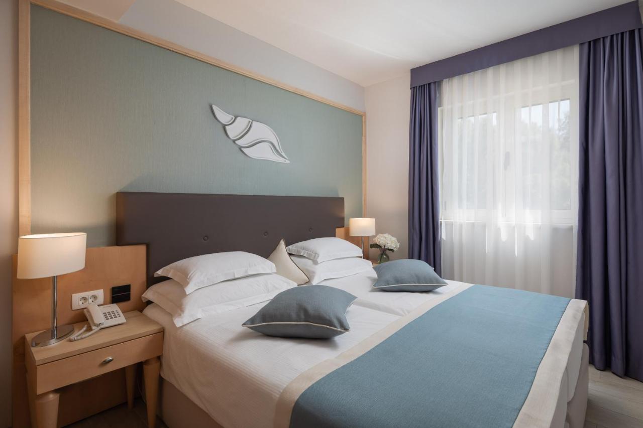 Aparthotel Flora 图彻皮 外观 照片