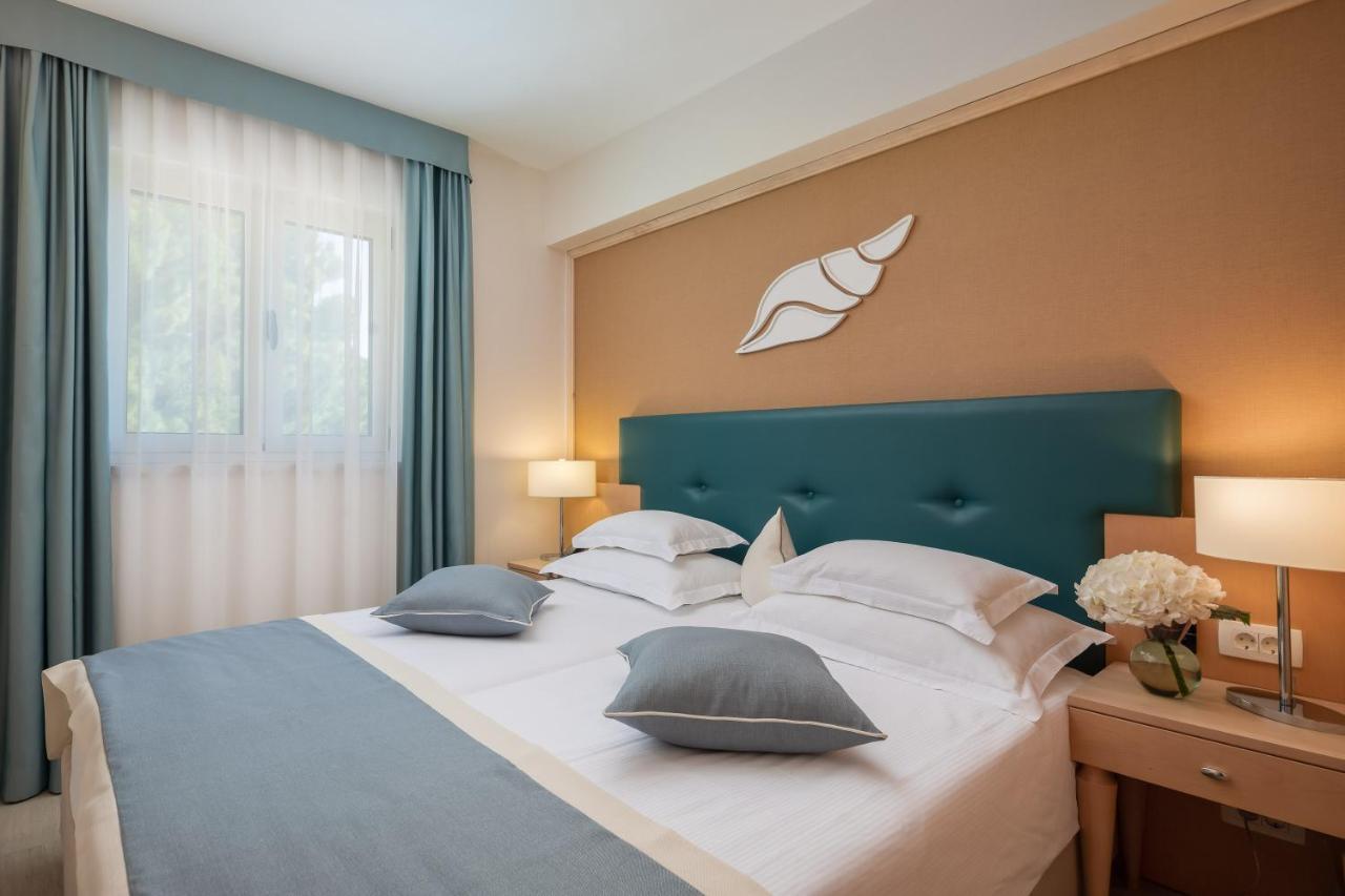Aparthotel Flora 图彻皮 外观 照片