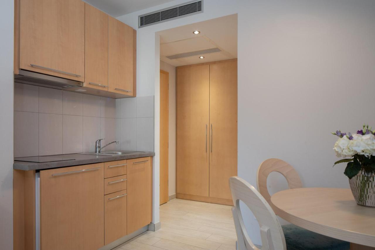 Aparthotel Flora 图彻皮 外观 照片